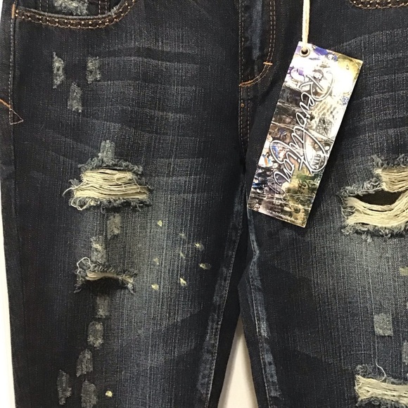 New with tags Revolution  & Revolt size 9 woman’s Distressed blue Jeans - Picture 7 of 7